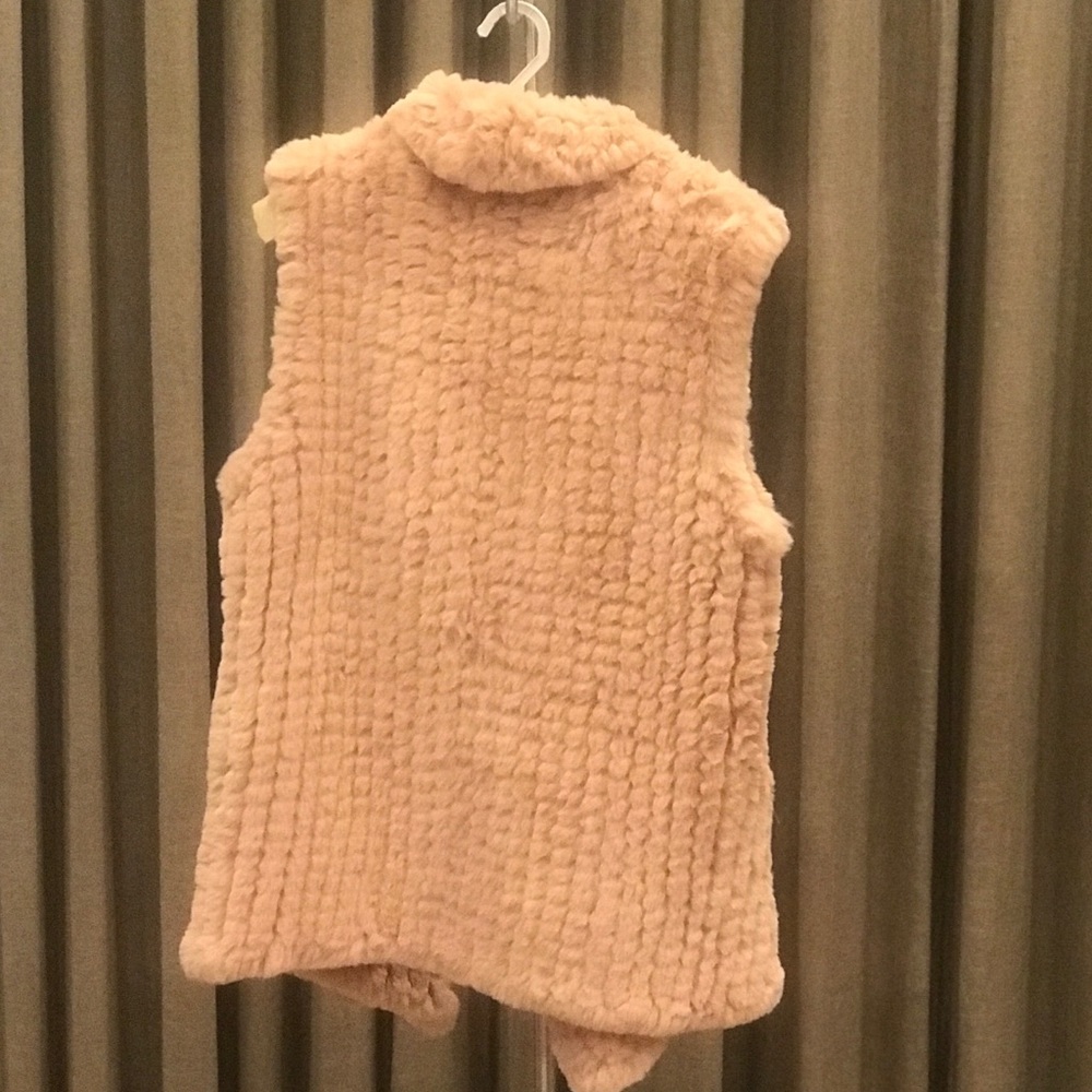 Rebecca Elliott Fur Vest - Picture 2 of 4